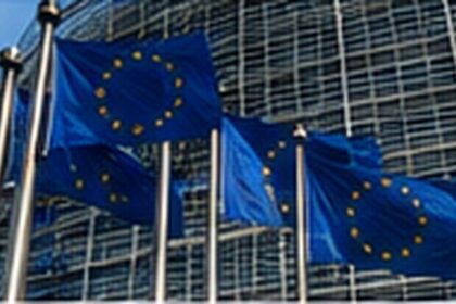 Ukraine : les efforts diplomatiques reprennent, mais les combats se poursuivent — Points clés
